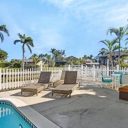 5535 Casa De Lujo- Heated Pool With Water Views Home